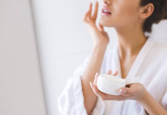 Meo Dung Kem Duong Am Cho Da Dung Cach